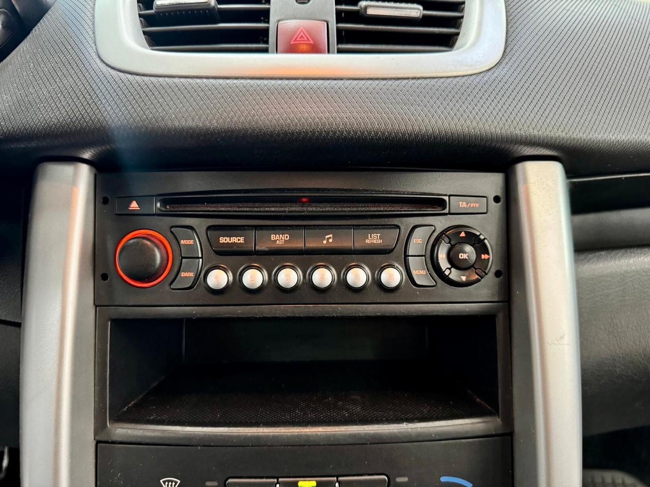 Peugeot 207 1.4 HDi 70cv 5p. 10/2011