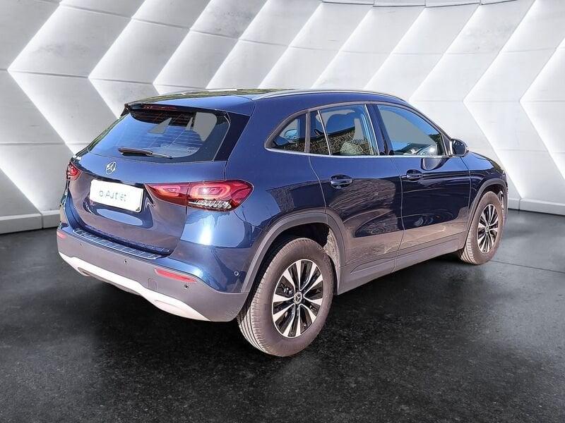 Mercedes-Benz GLA 180 Sport auto