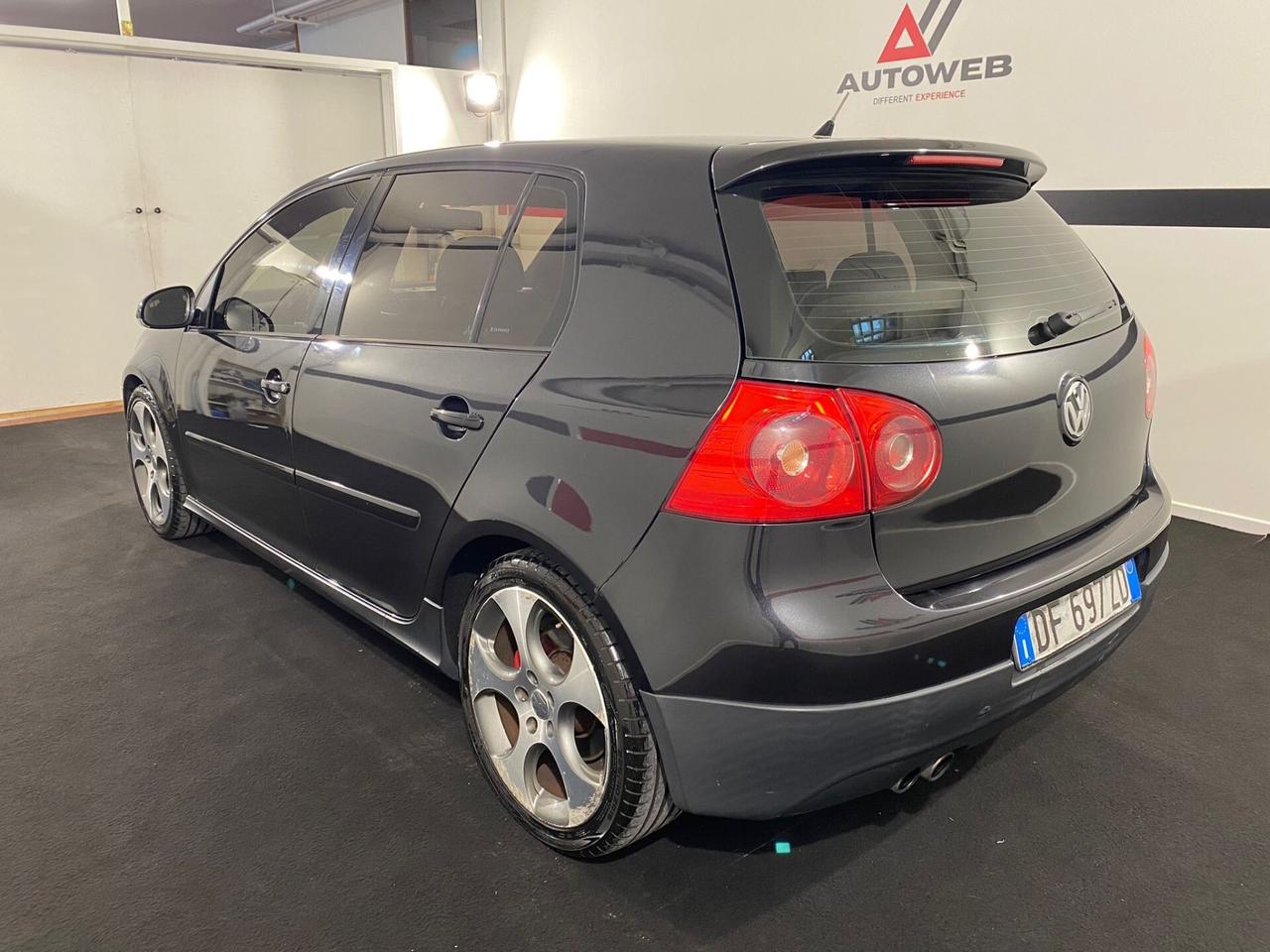 Volkswagen Golf GTI 2.0 16V TFSI 5p. GTI