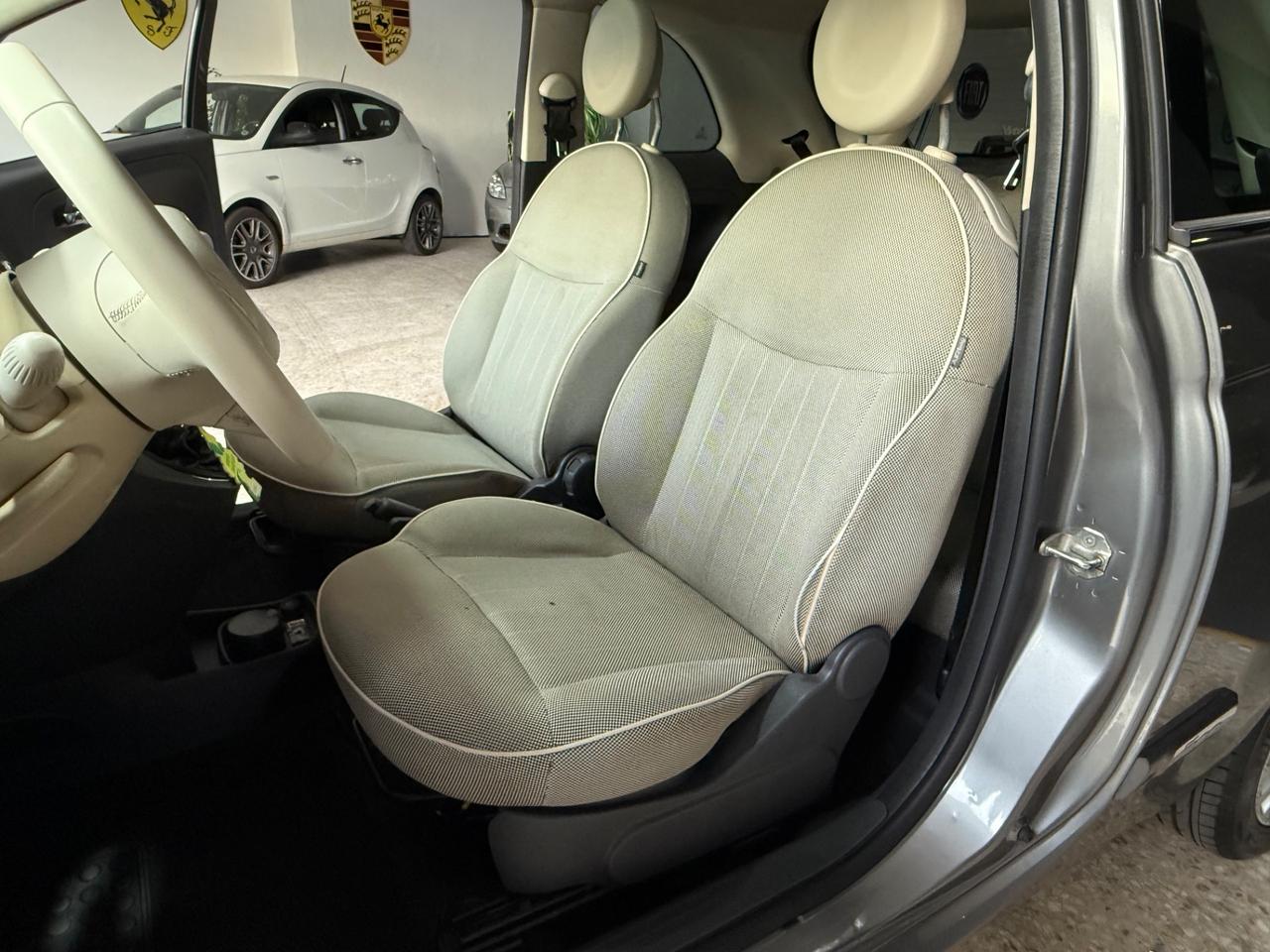 Fiat 500 1.2 Lounge Neopatentati 2010