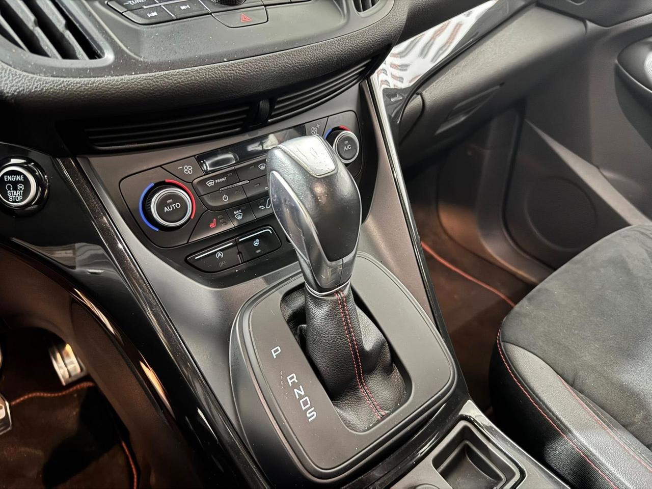 Ford Kuga 2.0 TDCI 180 CV S&S 4WD Powershift Vignale