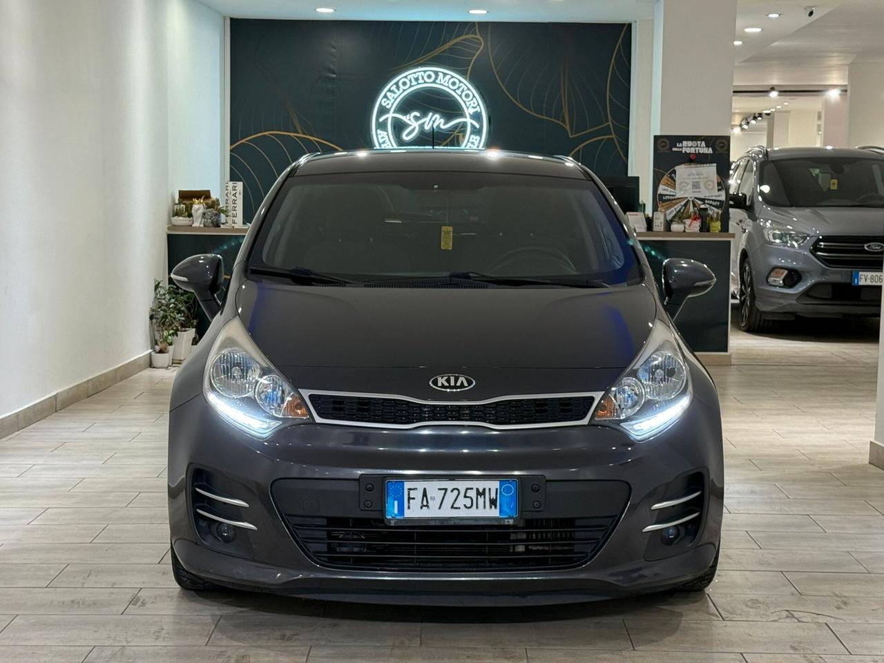 KIA RIO 1.2 DIESEL 75CV PER NEOPATENTATI