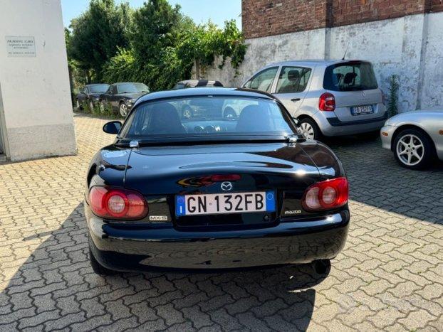 MAZDA MX-5 1.6i 16V cat Naked