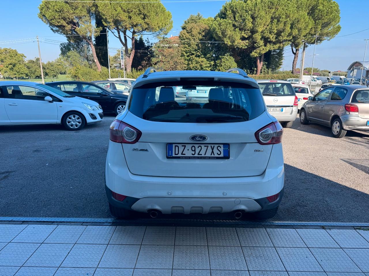 Ford Kuga 2.0 TDCi 136 CV 4WD Titanium DPF