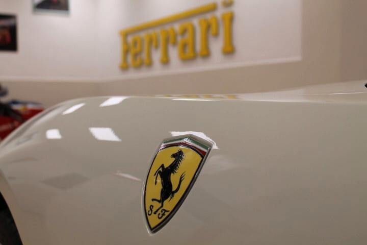 Ferrari California DCT PERMUTE AUTO MOTO E GOMMONI!!!
