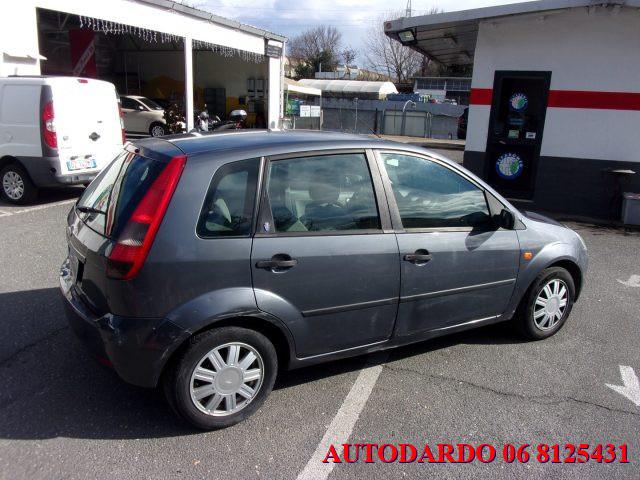 FORD Fiesta 1.2 16V 5p. Ambiente