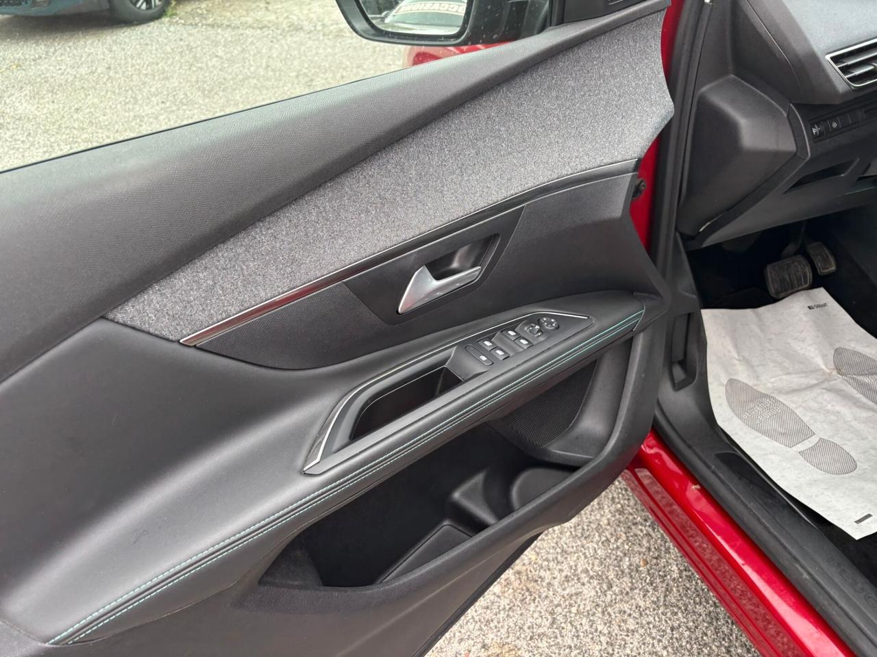 Peugeot 5008 BlueHDi 130 S&S EAT8 Allure