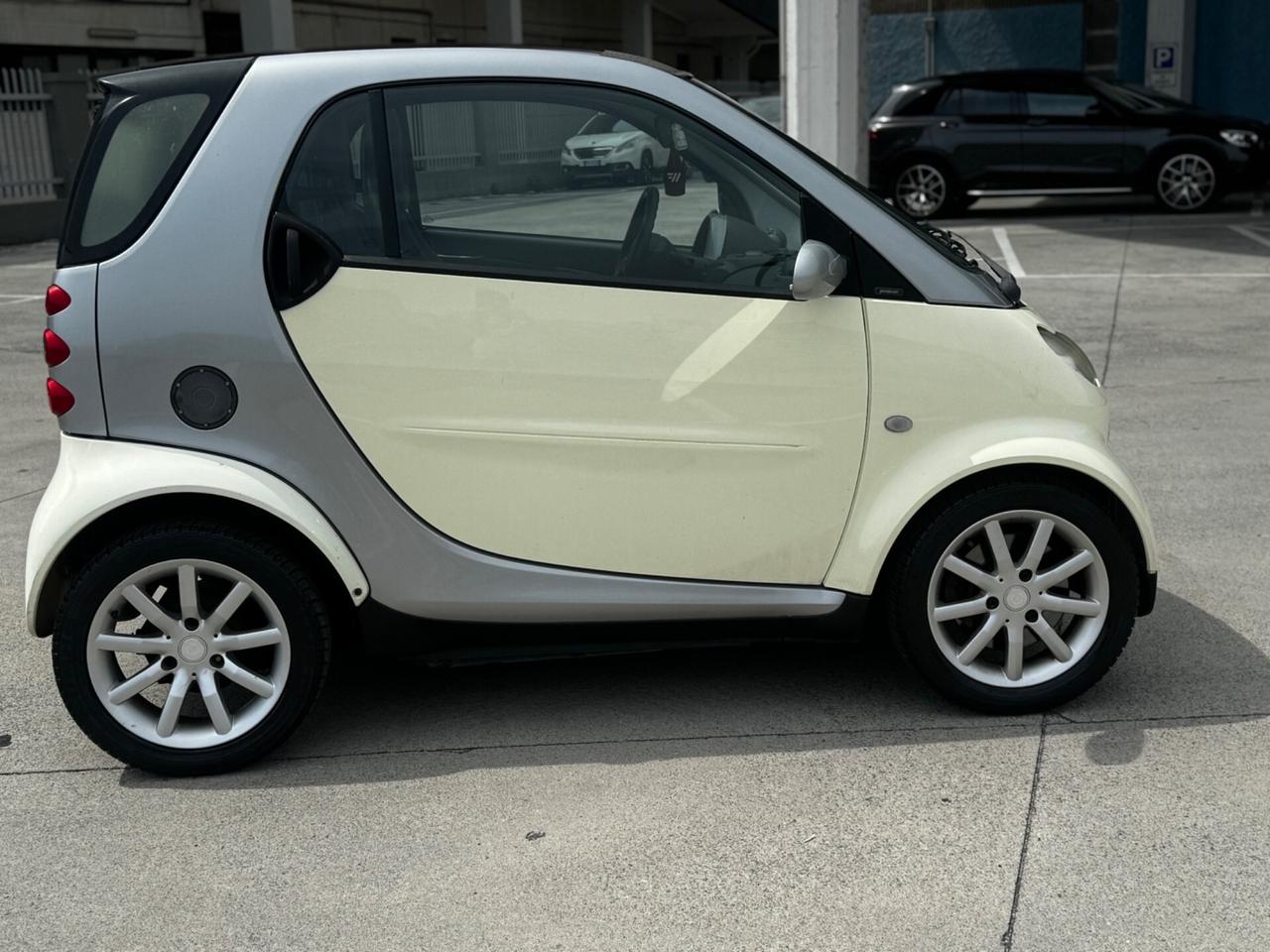 Smart ForTwo 700 coupé passion (45 kW)