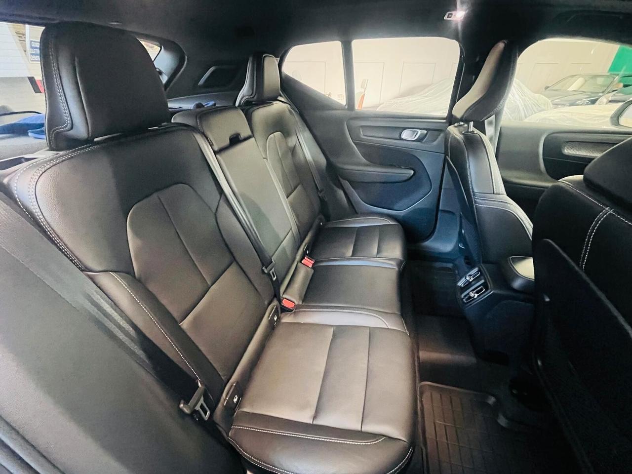 Volvo XC40 D4 AWD Geartronic R-design