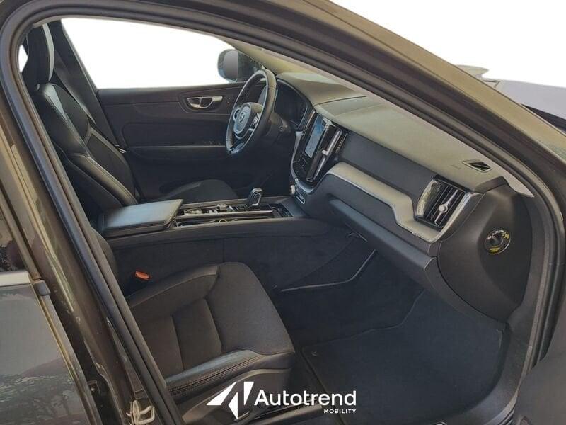 Volvo XC60 B4 197+14 CV AWD Automatica Business Plus