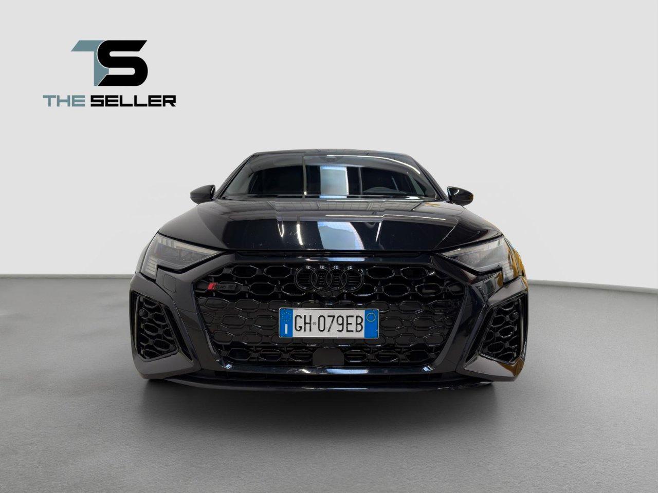 Audi RS3 Sportback 2.5 tfsi quattro s-tronic*CARBO*FORMULA S*