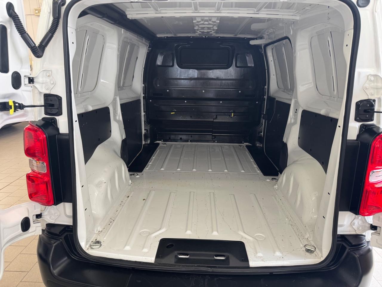 Peugeot Expert 2.0 BlueHDi 120 S&S PL-TN Furgone Premium Standard