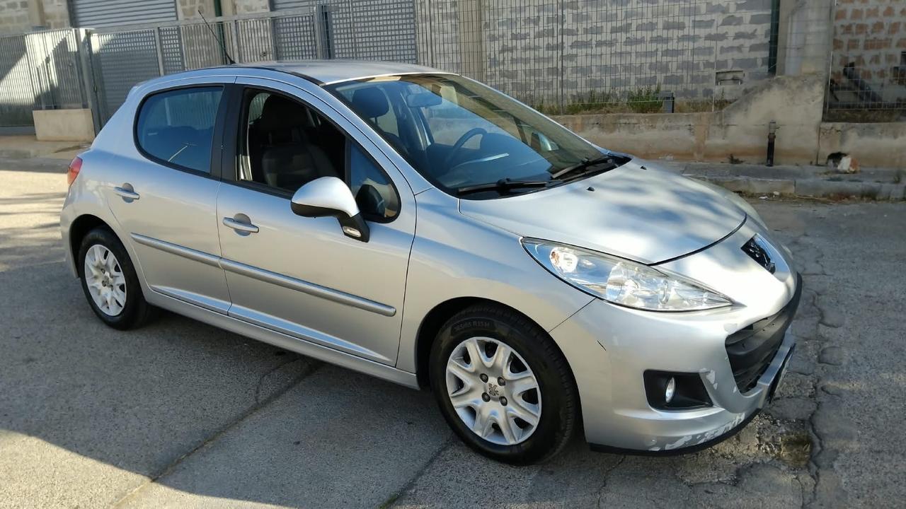 Peugeot 207 1.4 HDi 70CV 3p. Energie