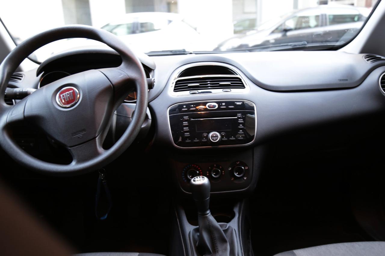 Fiat Punto 1.3 MJT II 75 CV 5 porte Street