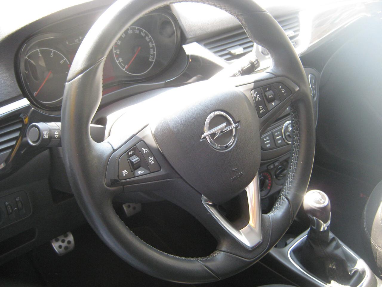 Opel Corsa 1.2 B-Color 3PT AUTOEMILIA