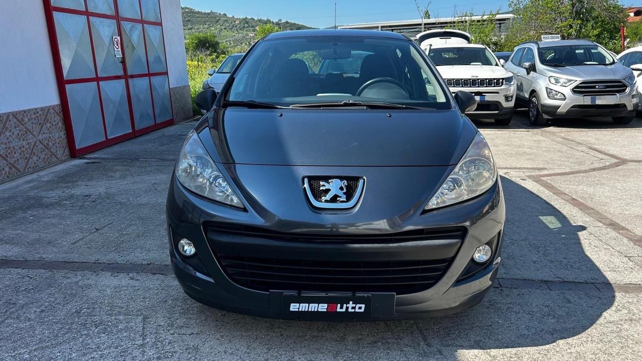 Peugeot 207 1.4 HDi 70CV 5p.