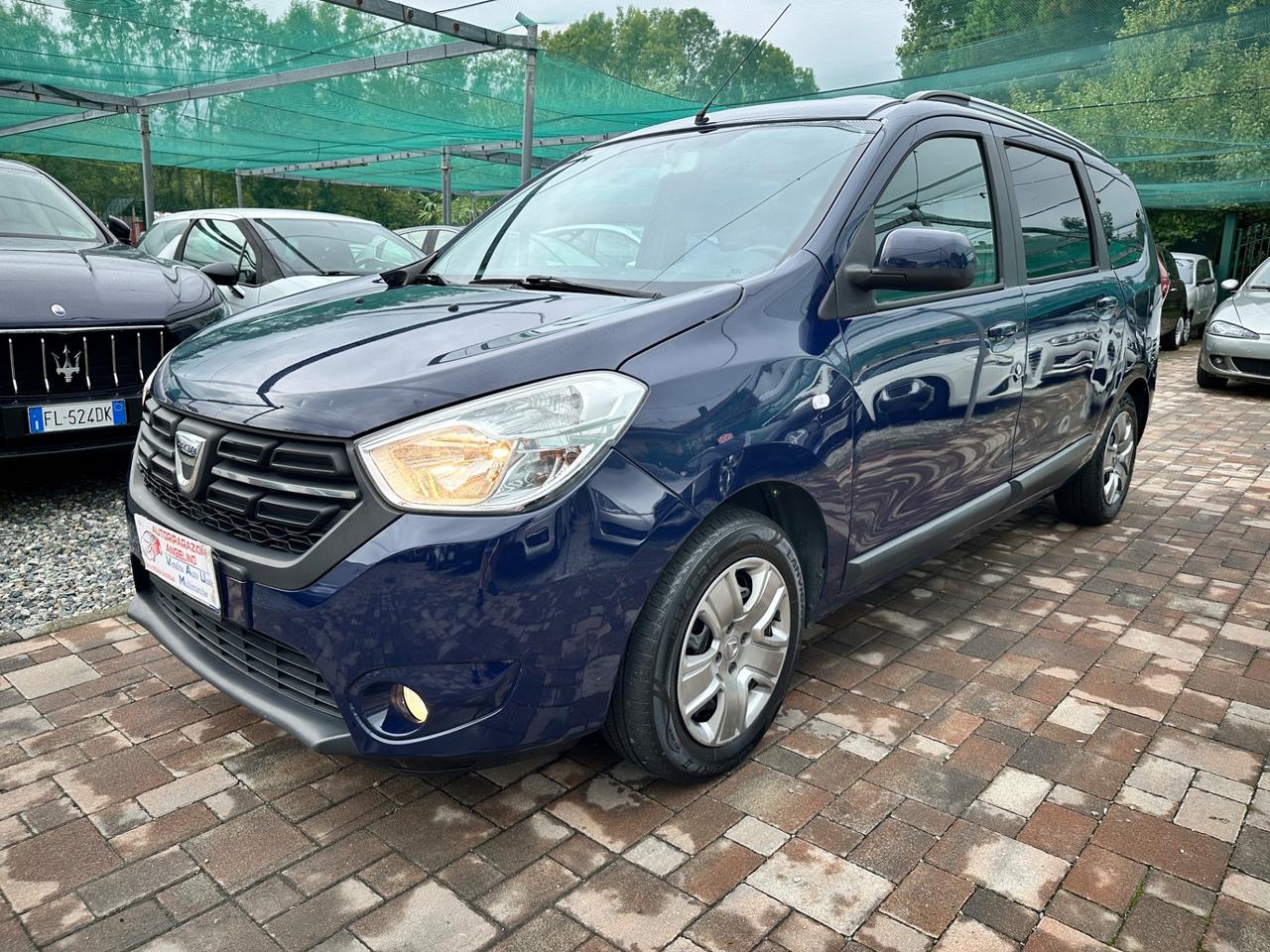 Dacia Lodgy 1.6 Benzina 7 posti Lauréate