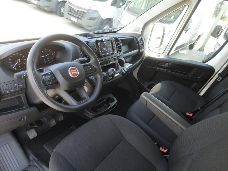 FIAT Ducato (4ª serie) Ducato 35 2.2 Mjt 140CV...