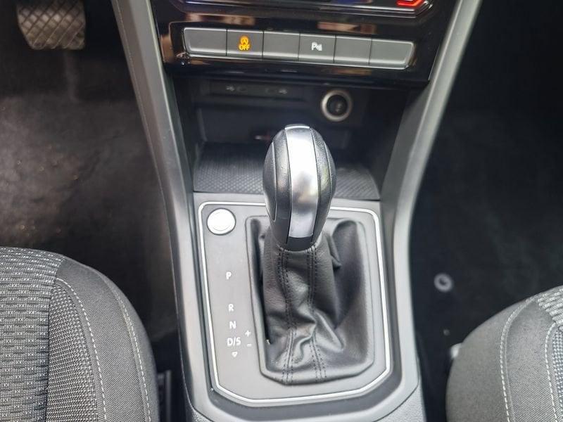 Volkswagen Touran 2.0 TDI 150 CV SCR DSG Business BlueMotion Technology