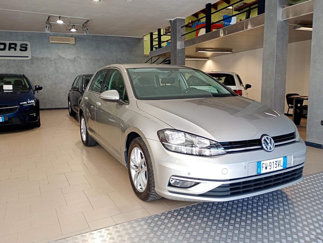 Volkswagen Golf 1.6 TDI 115CV DSG 5p. Business BlueMotion Technology