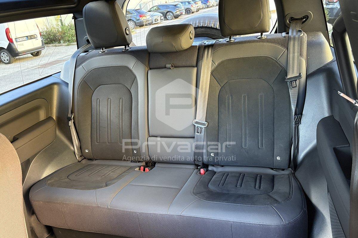 LAND ROVER Defender 90 3.0D I6 300 CV AWD Auto S