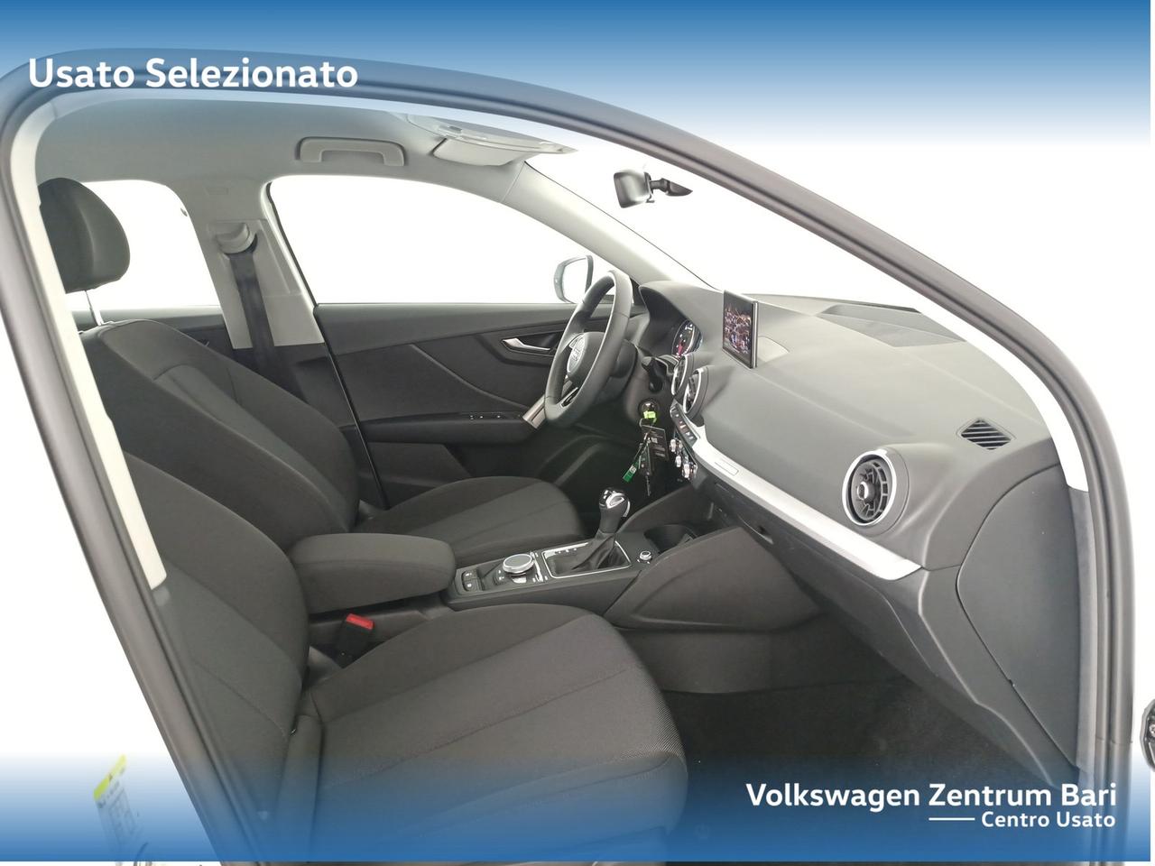 Audi Q2 30 2.0 tdi business s-tronic
