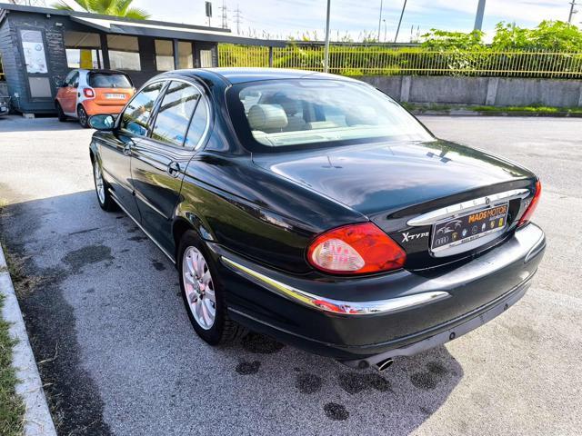 JAGUAR X-Type 2.5 V6 24V cat Luxury