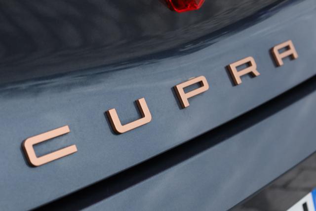 CUPRA Leon 1.5 eTSI 150 CV DSG