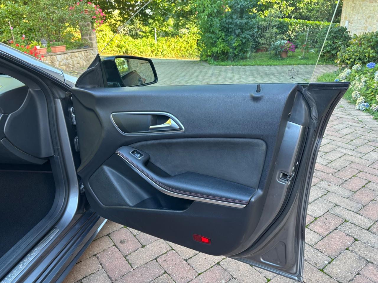 Mercedes-benz CLA 220 d S.W. 4Matic Automatic