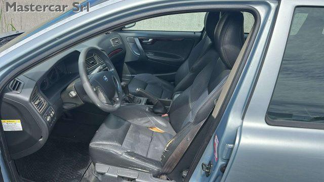 VOLVO V70 V70 II 2000 2.4 d5 Optima tg. CE107WR