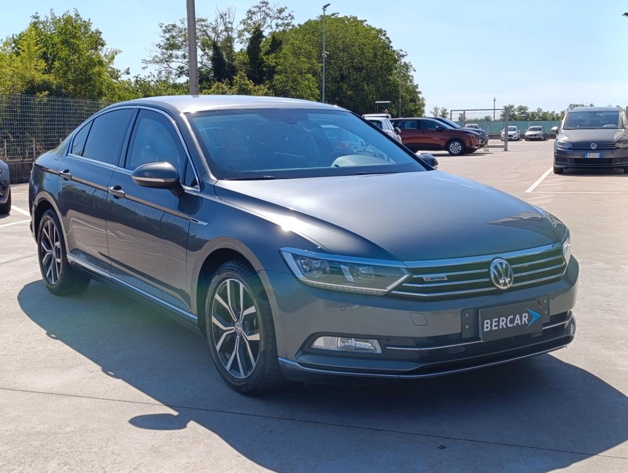 Volkswagen Passat Berlina Passat 2.0 tdi Highline Executive 4motion 190cv dsg 7m