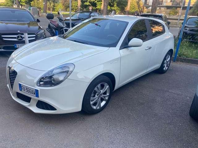 Alfa Romeo Giulietta Giulietta III 2010 1.4 tb Progression 105cv E6
