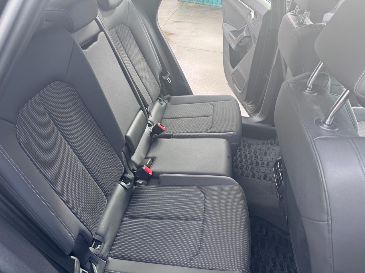 Audi Q3 40 TDI quattro S tronic Sline edition EU6