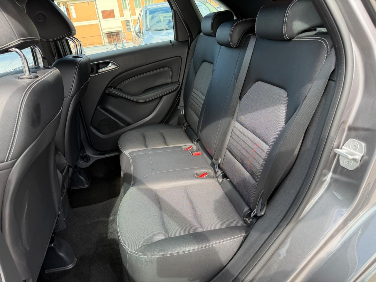 Mercedes-benz B 180 d Sport