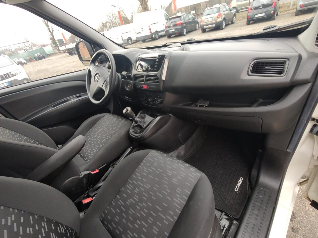 Opel Combo 1.4i cng ecoM turbo 120cv L2H1 E6(E5), BENZ/METANO, EURO6B, OK NEOPATENTATI