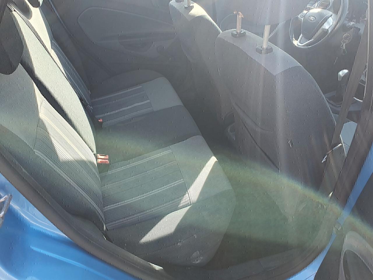 Ford Fiesta 1.4 benzina GPL Neopatentati 2010