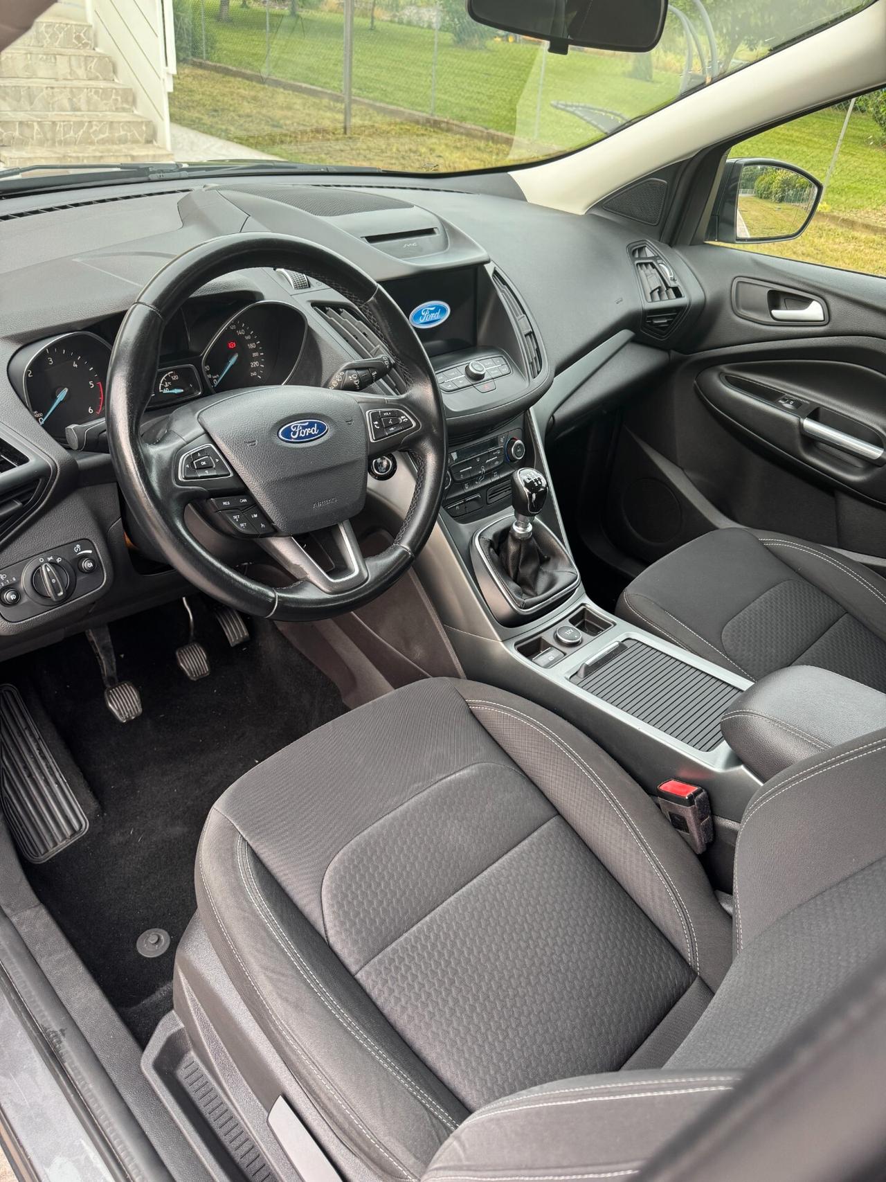 Ford Kuga 2.0 150cv Gancio Traino