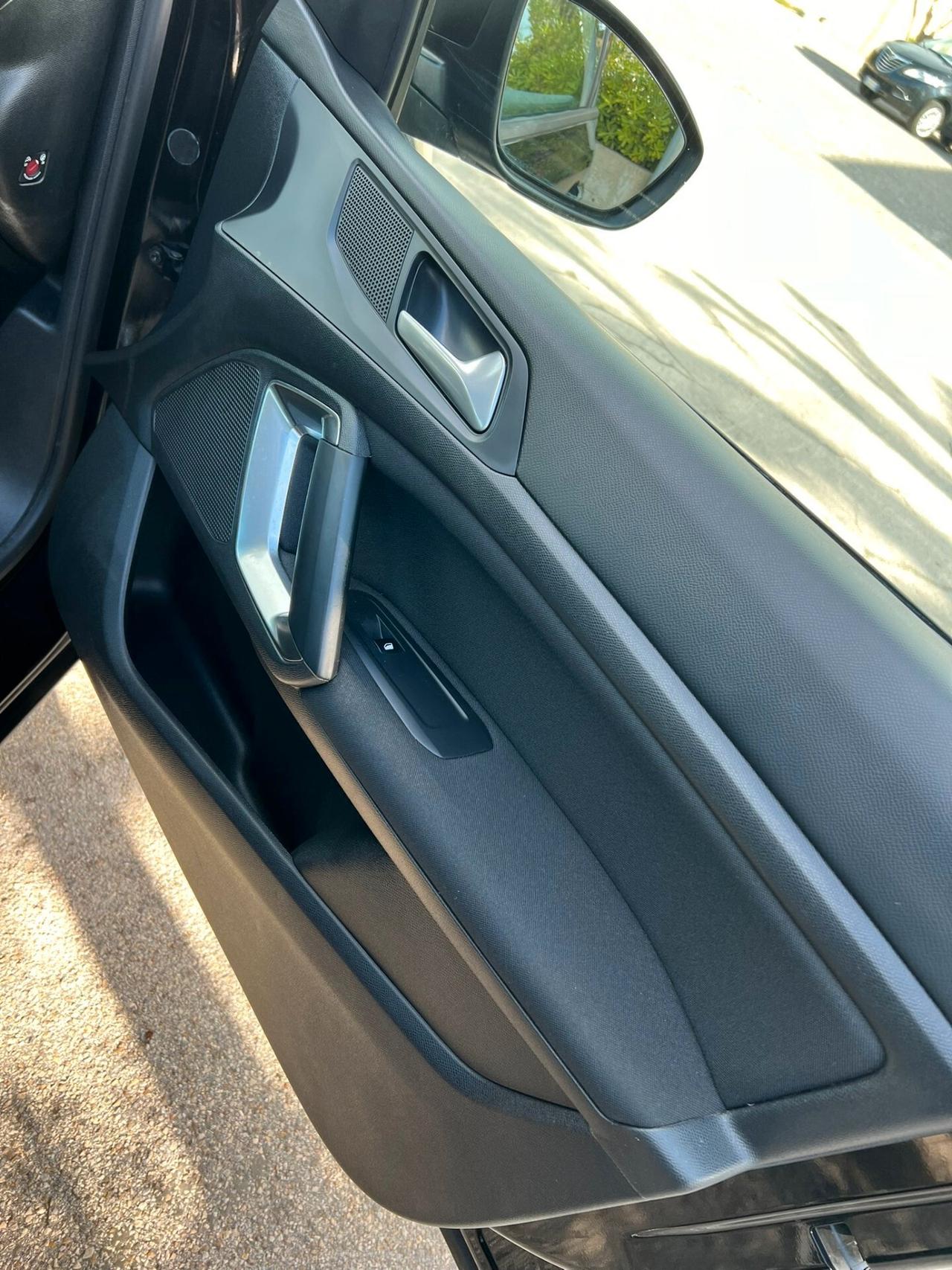 Peugeot 308 BlueHDi 120 S&S SW Business