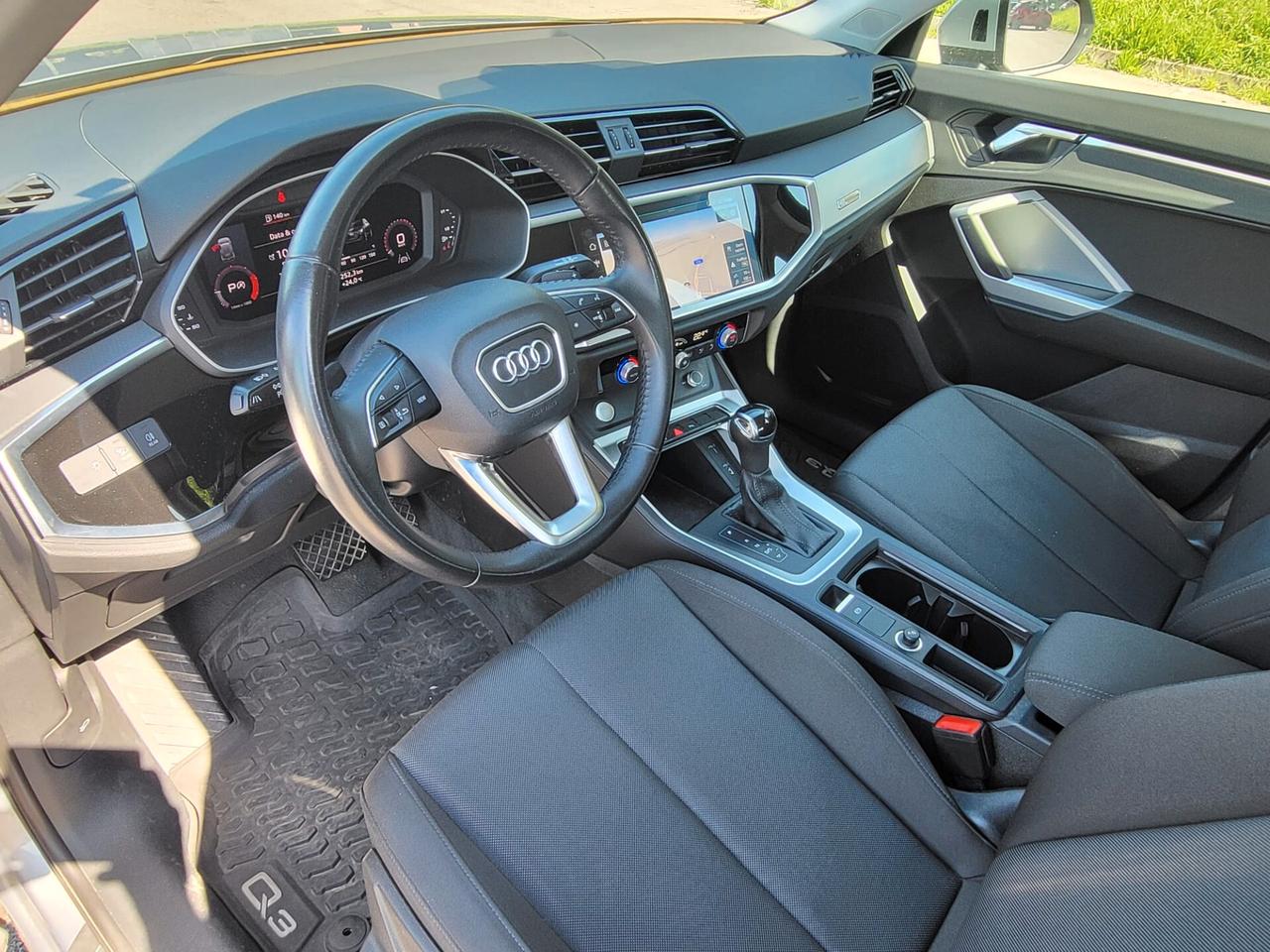 Audi Q3 2.0 TDI 150 CV S tronic Sport TAGL AUDI