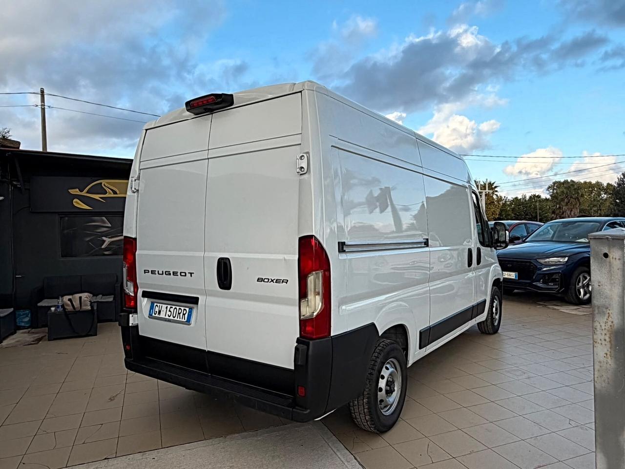 Peugeot Boxer 33 2.2 BlueHDi 140 S&S PM-TM Furgone