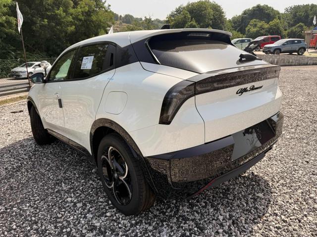 ALFA ROMEO Junior 1.2 ibrida Ti 145cv edct6