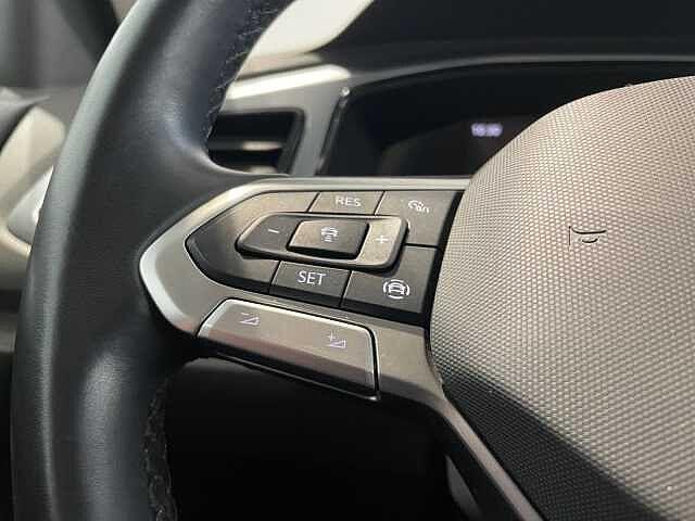 Volkswagen T-Roc 2.0TDI 115CV Life - NEOPATENTATI -