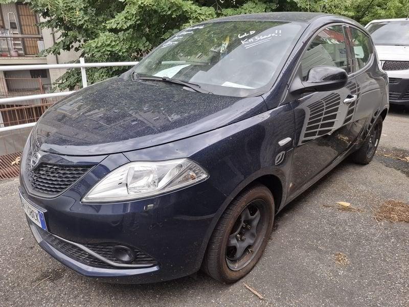 Lancia Ypsilon III 2015 1.2 Gold s&s 69cv my19