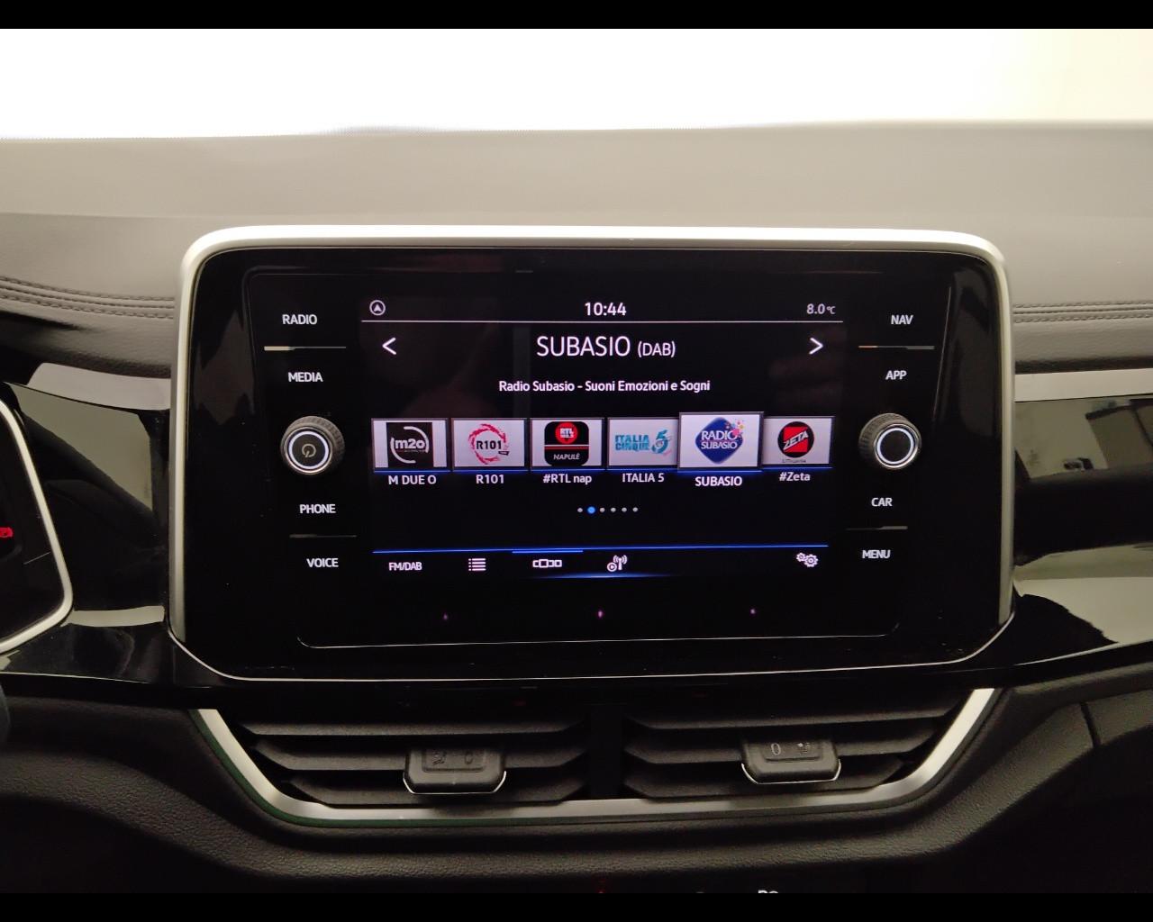 VOLKSWAGEN T-Roc 2022 - T-Roc 1.0 tsi R-Line 110cv