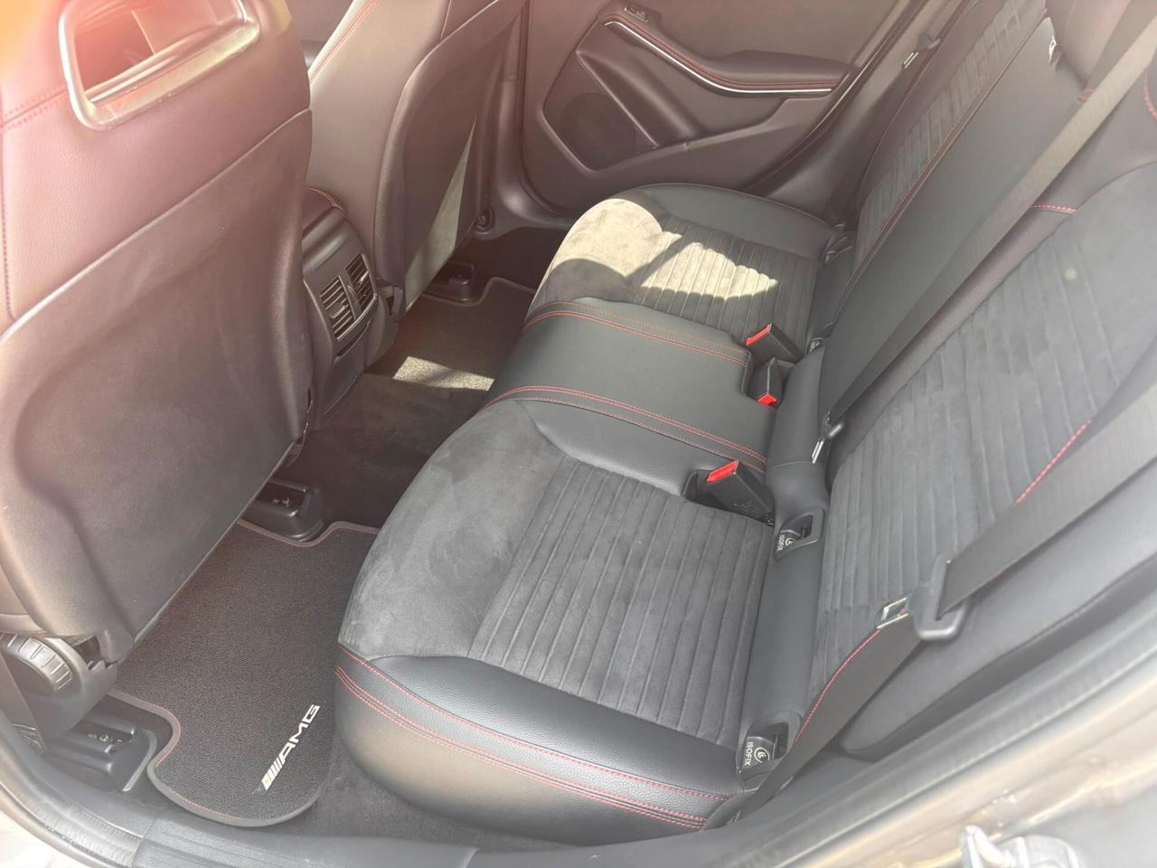 Mercedes-benz GLA 200 d Automatic Premium