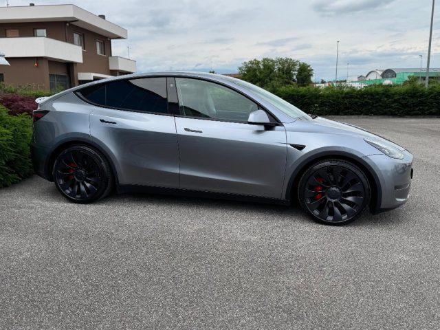TESLA Model Y PERFORMANCE AWD DUAL MOTOR *AUTOPILOT AVANZATO*