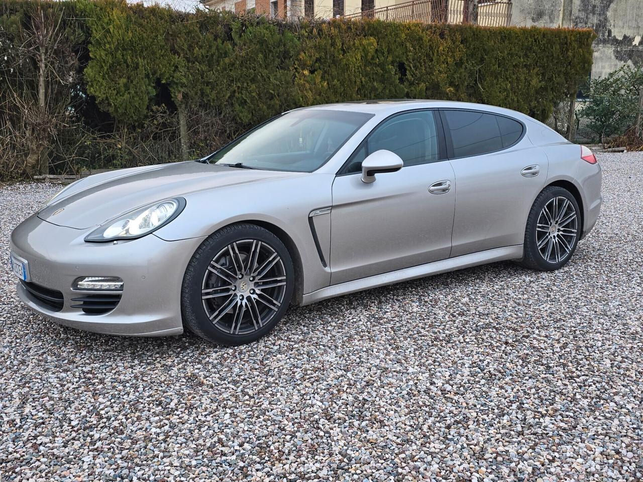 Porsche Panamera 3.0 Diesel Platinum Edition