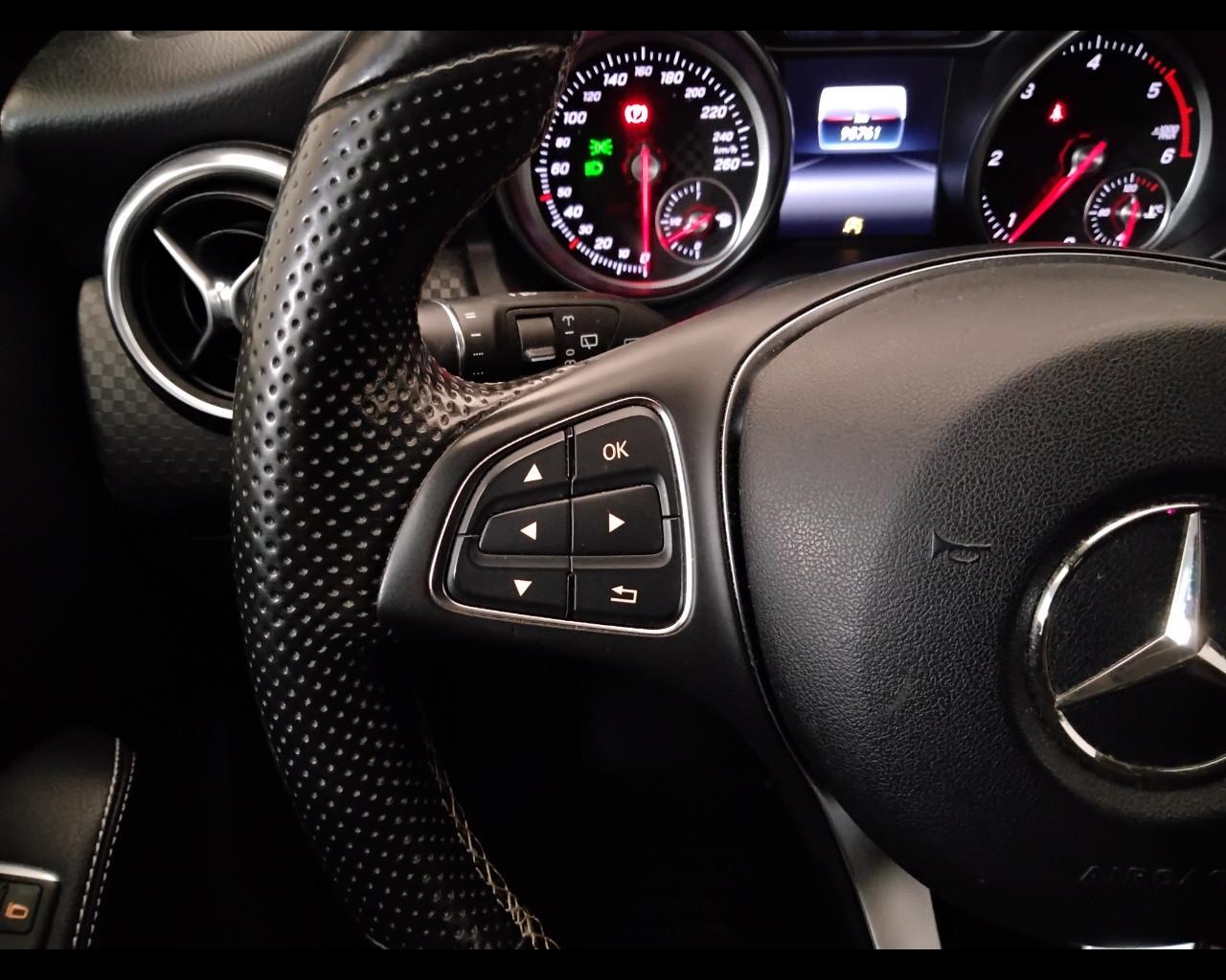 Mercedes-Benz Classe A - W176 - A 180 cdi Sport E6