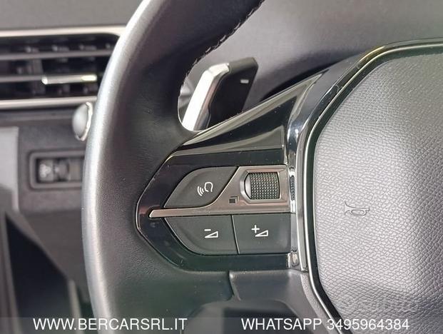 Peugeot 3008 Hybrid 225 e-EAT8 Allure Pack