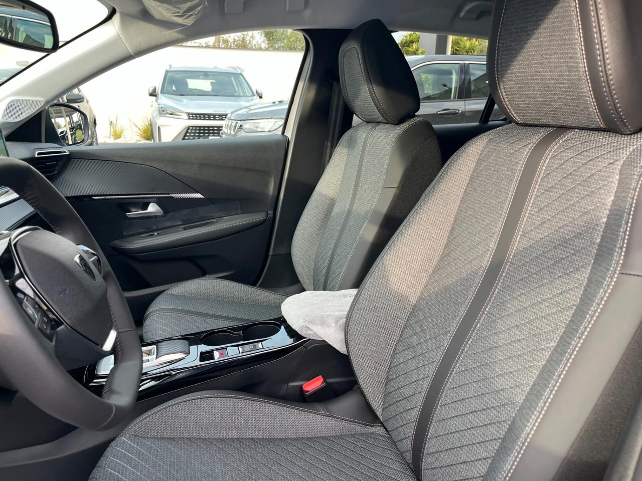 Peugeot 208 Hybrid 110 e-DCS6 Allure Automatic Km0